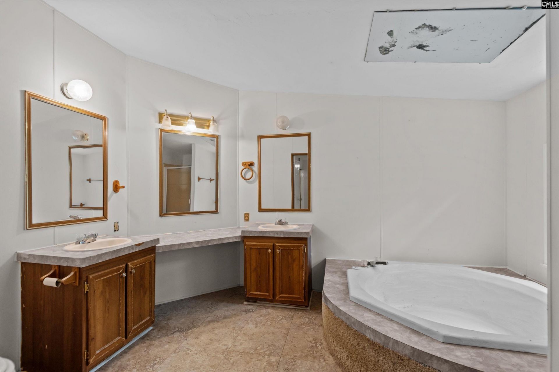 115 Oakdale Street  Photo 20