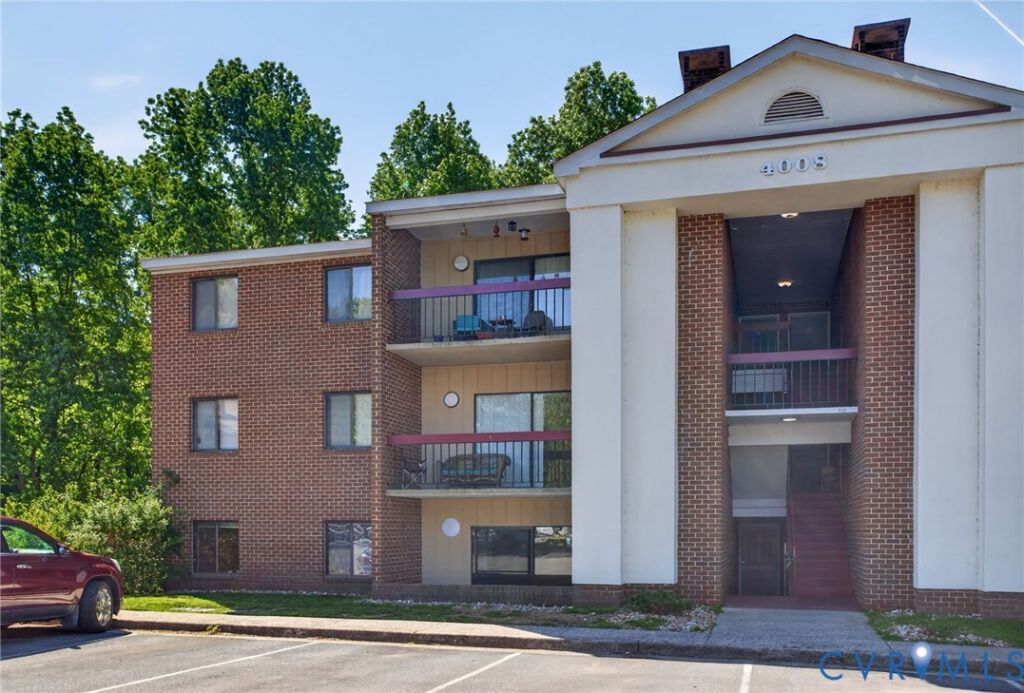 4008 Governors Square , Unit 1, Williamsburg, VA 23188 Main Photo
