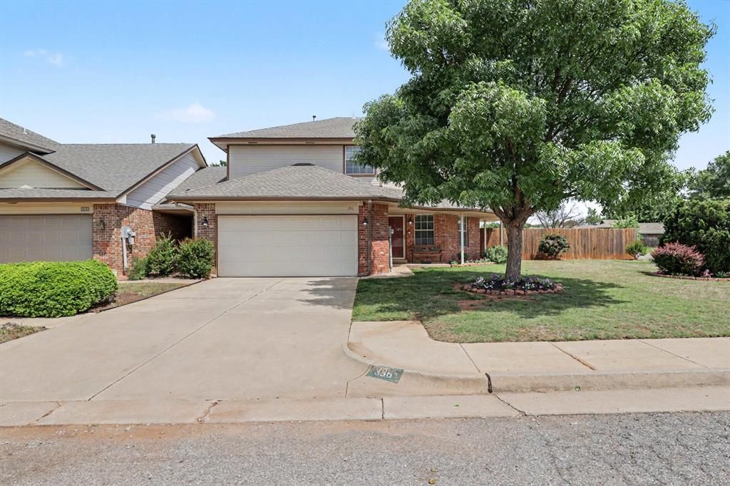 336 Lariat Circle, Edmond, OK 73003 Main Photo