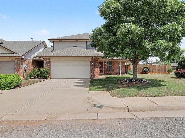 336 Lariat Circle, Edmond, OK 73003