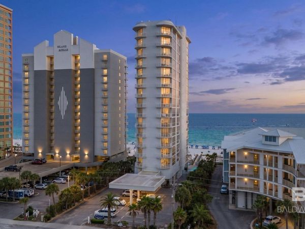 825 W Beach Boulevard, Unit 6, Gulf Shores, AL 36542
