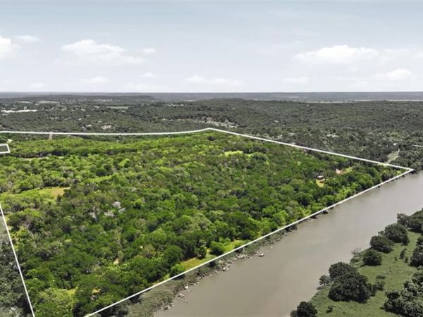 140 E Bankhead Highway, Mineral Wells, TX 76067