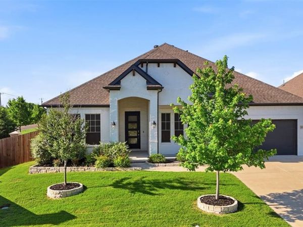 2213 Windy Hill Lane, Waxahachie, TX 75167