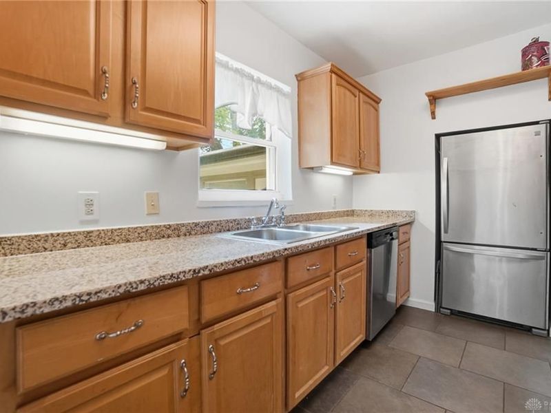 226 N Bromfield Road, Kettering, OH 45429 Photo 22