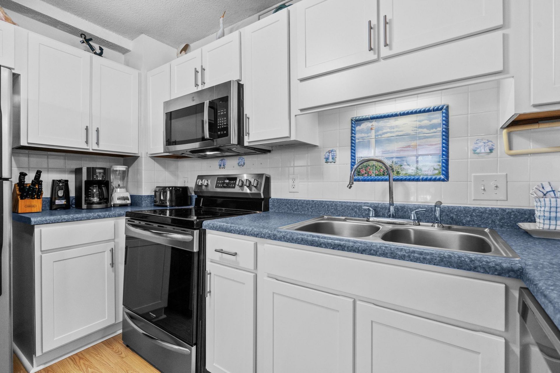5905 S Kings Hwy.  Photo 12