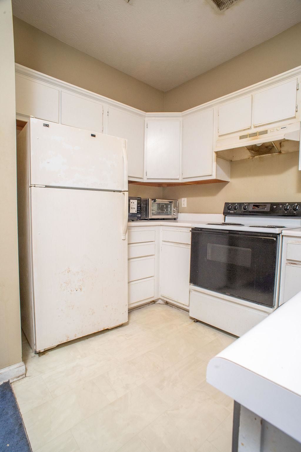 498 River Oaks Dr.  Photo 16
