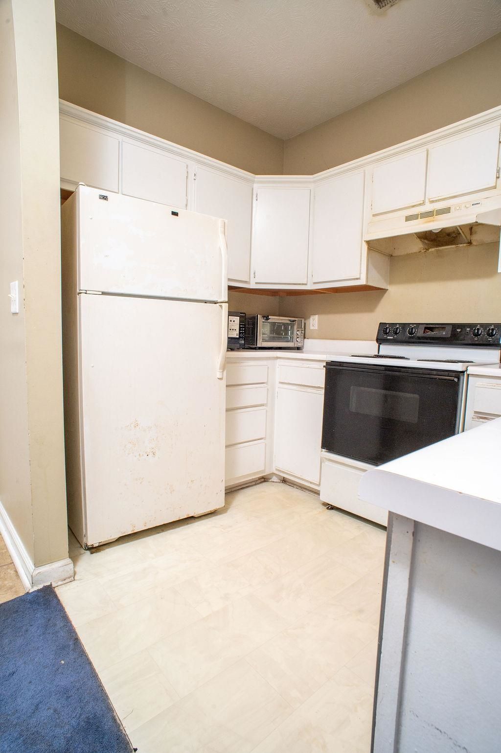 498 River Oaks Dr.  Photo 17