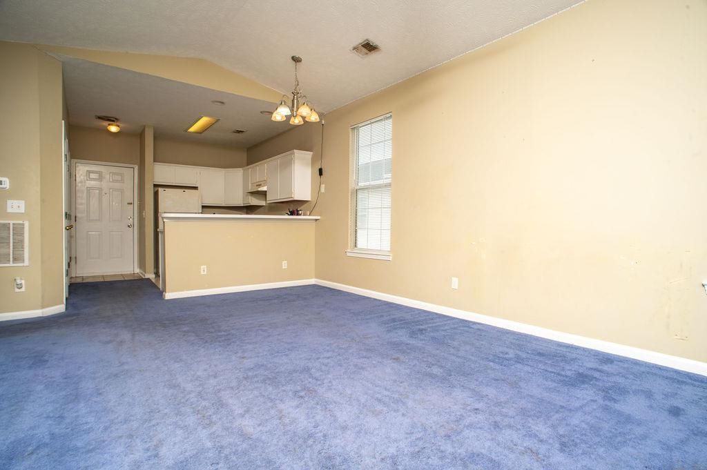 498 River Oaks Dr.  Photo 9