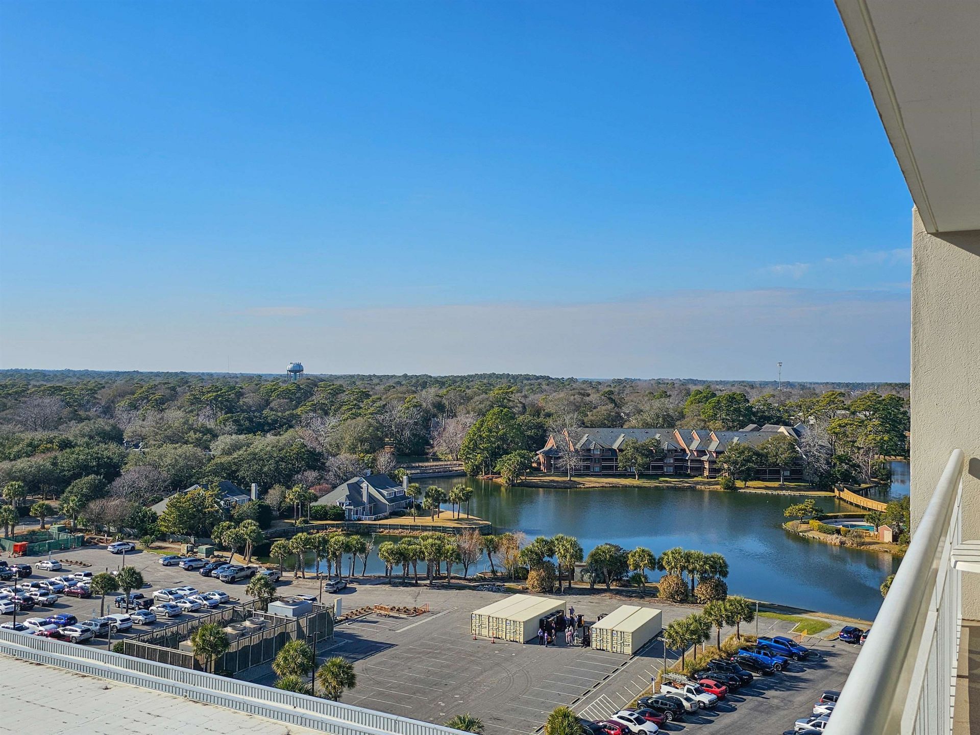 9820 Queensway Blvd. Photo 5