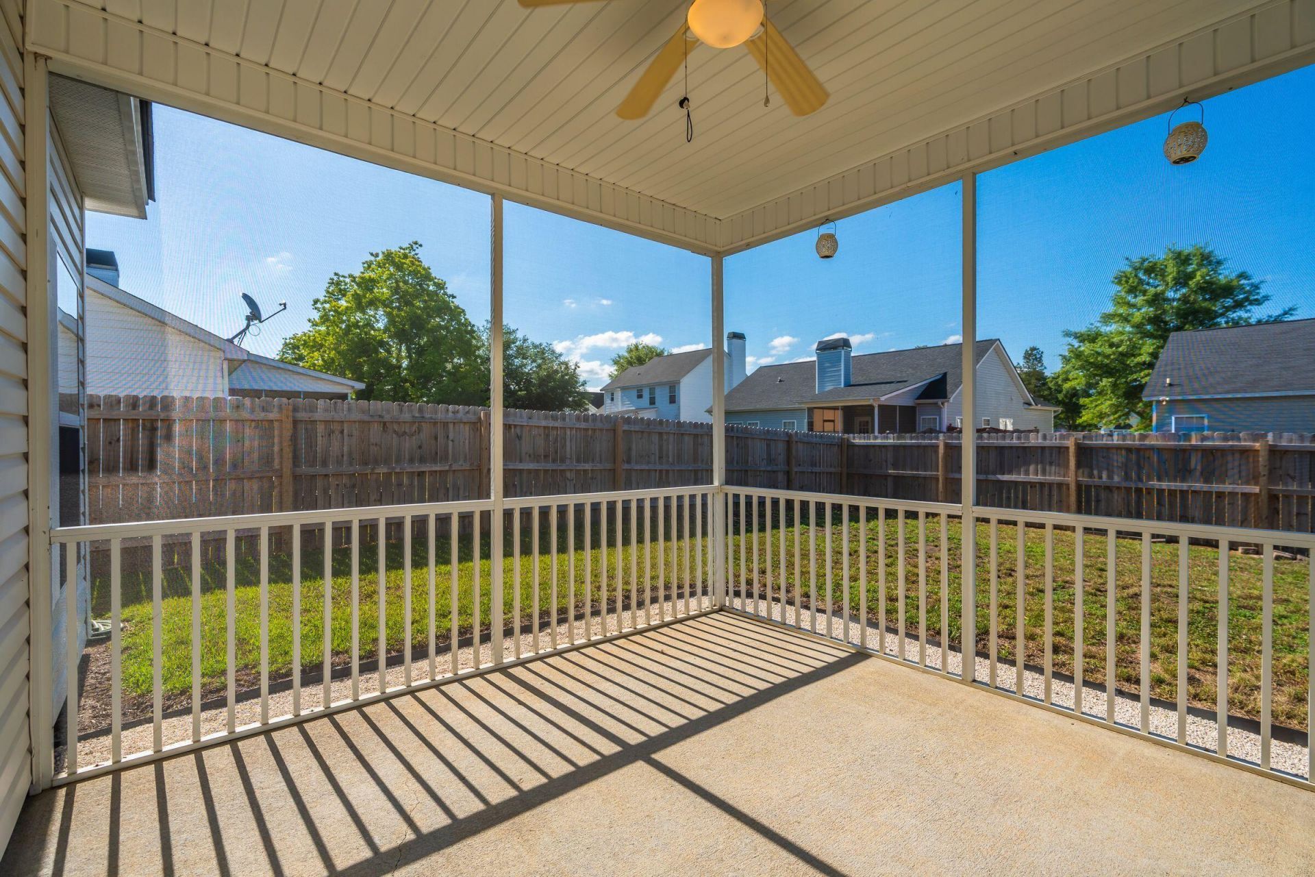 121 Speer Street Photo 15