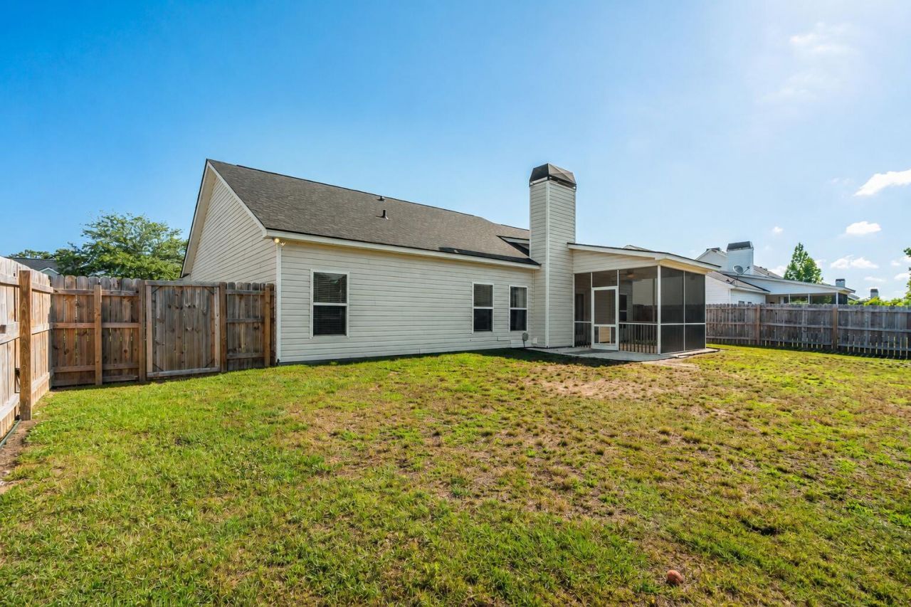 121 Speer Street Photo 16