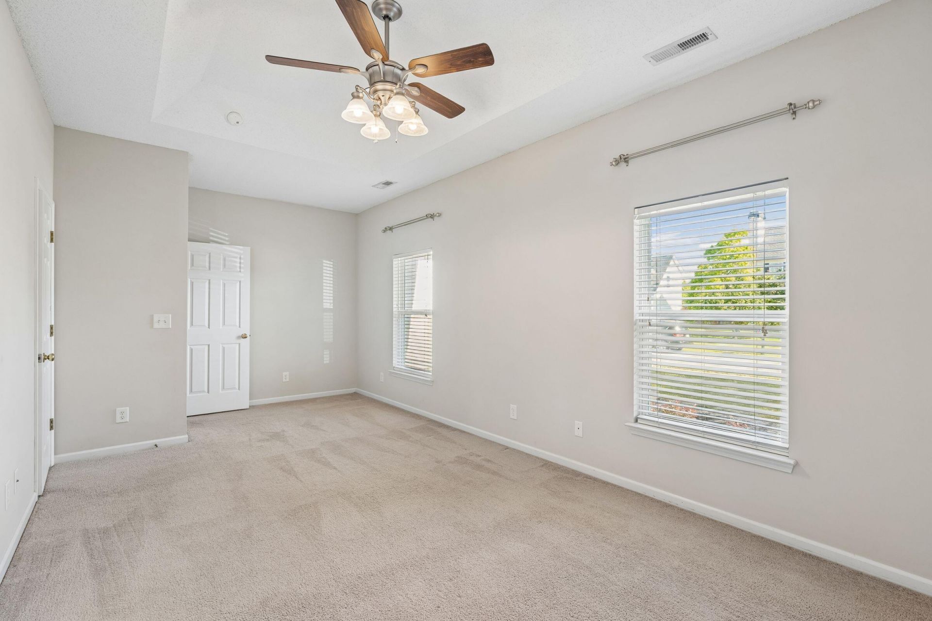 121 Speer Street Photo 20