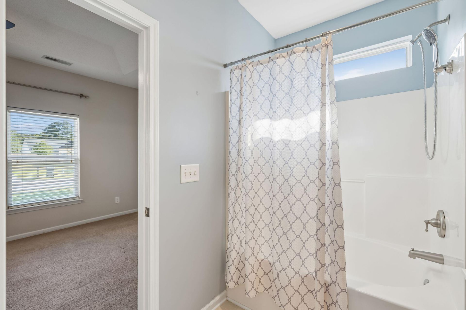 121 Speer Street Photo 23