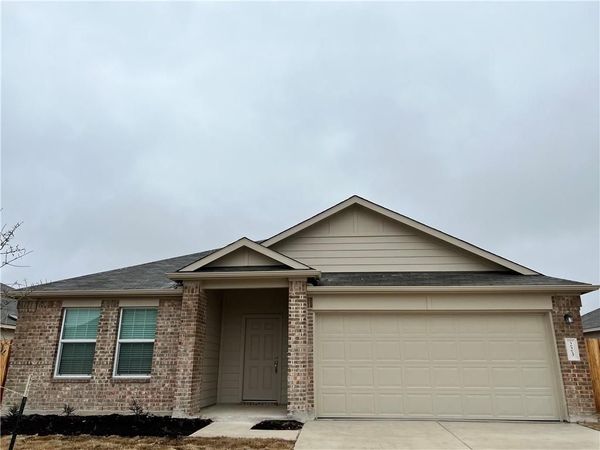 223 Chickasaw LN , Hutto, TX 78634
