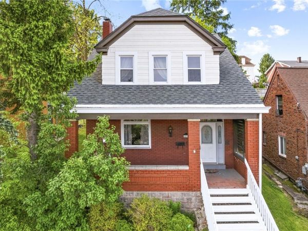 27 W Bellecrest Ave, Pittsburgh, PA 15227