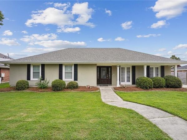 10 GLACIER Street , Kenner, LA 70065