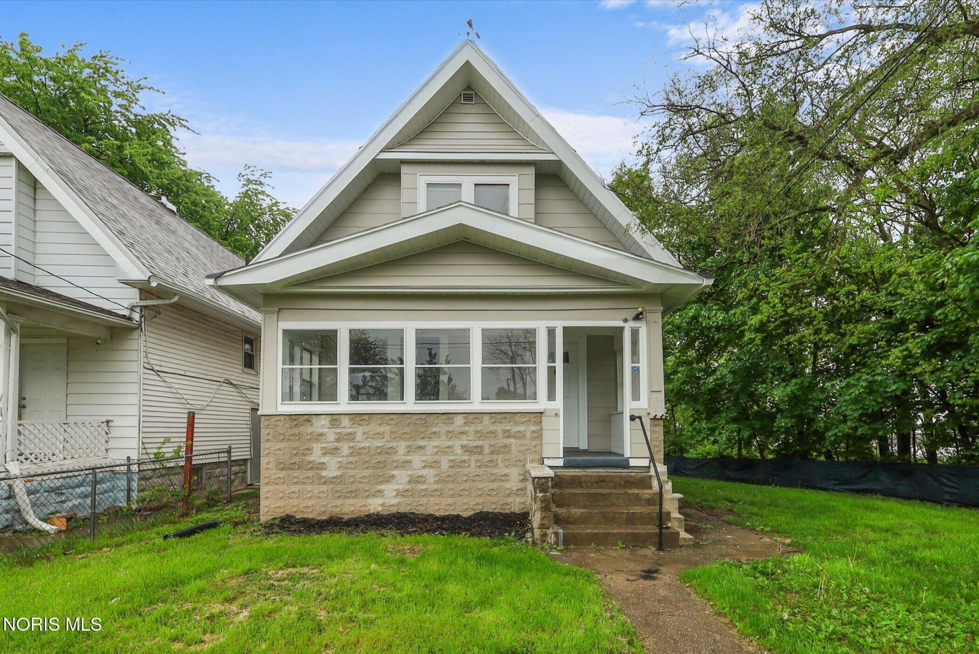 615 Maumee Avenue, Toledo, OH 43609 Main Photo