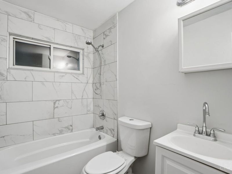 8741 Neptune Drive, Cincinnati, OH 45231 Photo 19