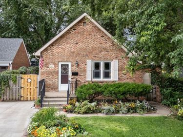 5427 Parker Street , Omaha, NE 68104