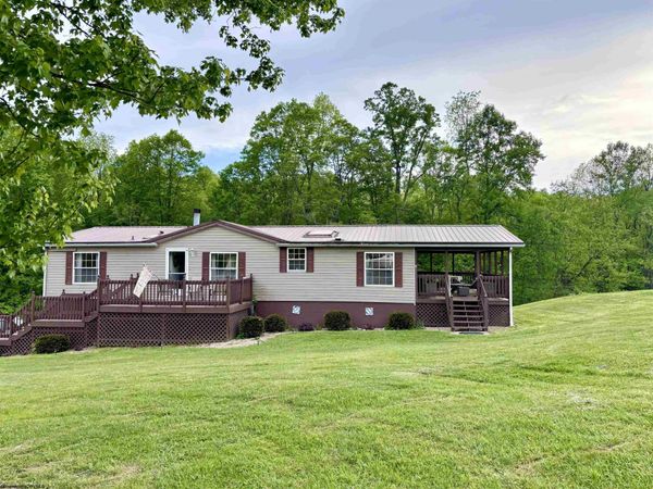 53 Brummage Cemetery Road, Fairmont, WV 26554