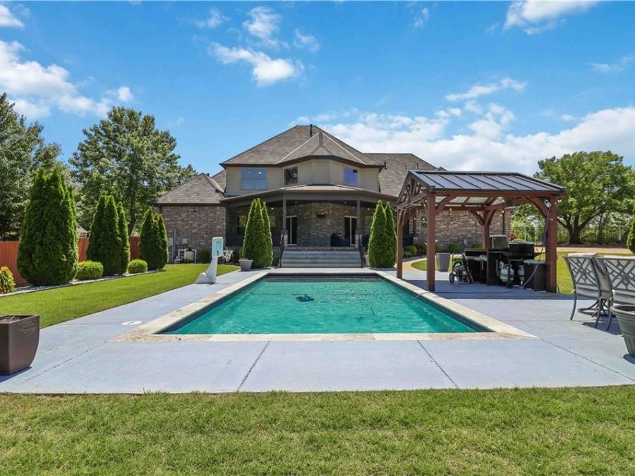 Property Image 38