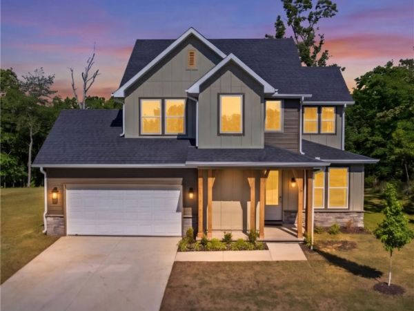 3 Carnahan Lane , Bella Vista, AR 72715