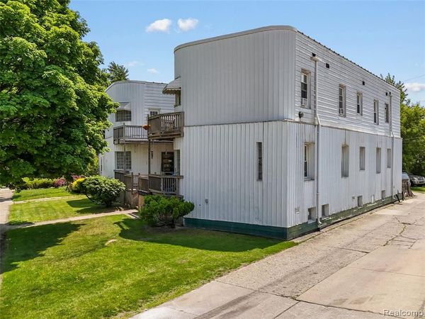 146 E Hazelhurst Street, Ferndale, MI 48220