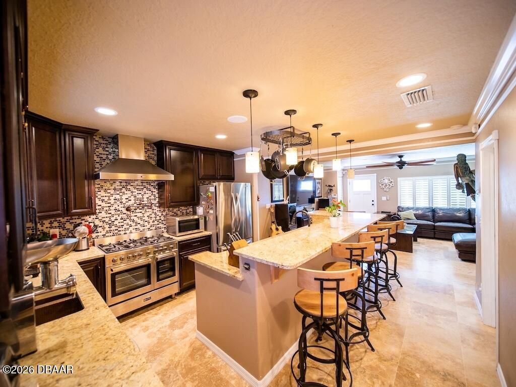 900 E 1st Avenue, New Smyrna Beach, FL 32169 Photo