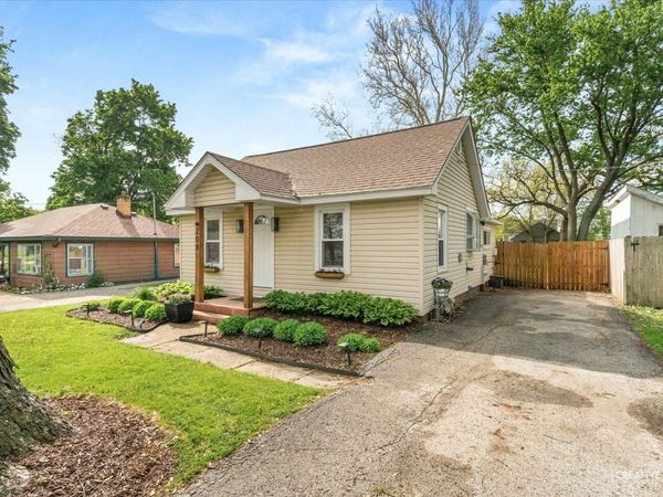 208 Oak Street , Big Rock, IL 60511