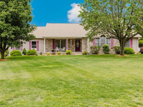 15136 Eastland Road, Marion, IL 62959