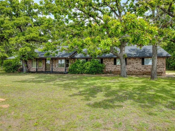8600 Towering Oaks, Noble, OK 73068