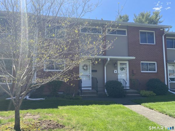 107 Centerbrook, Hamden, CT 06518
