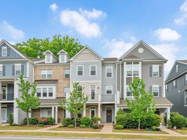 2945 Sunflower Road, Apex, NC 27502