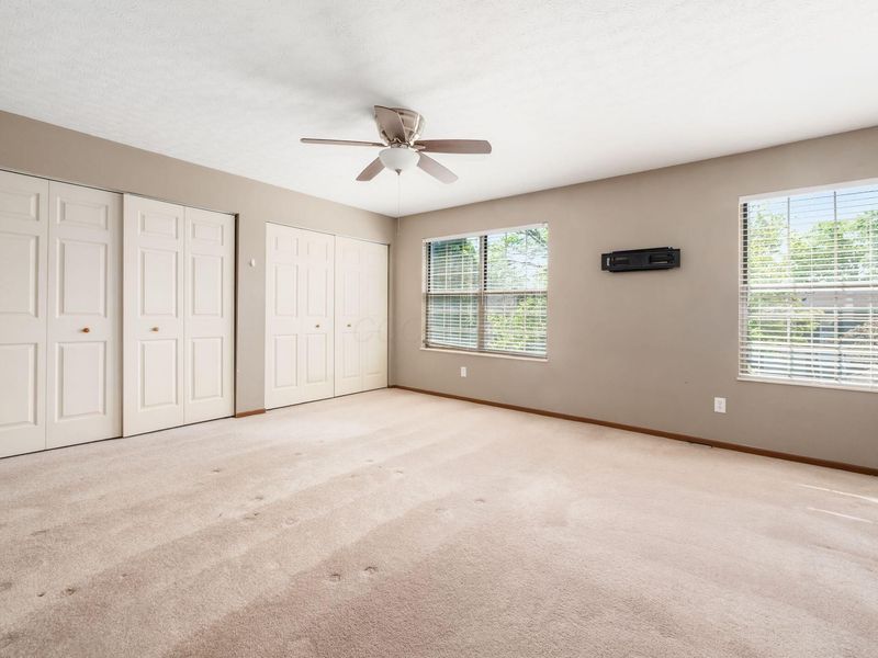 4432 Village Park Drive , Columbus, OH 43228 Photo 19