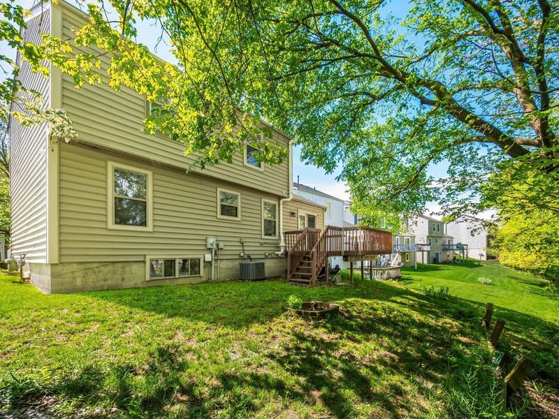 4432 Village Park Drive , Columbus, OH 43228 Photo 38