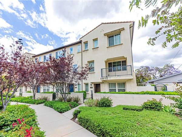 809 N Dalton, Unit 104, Azusa, CA 91702
