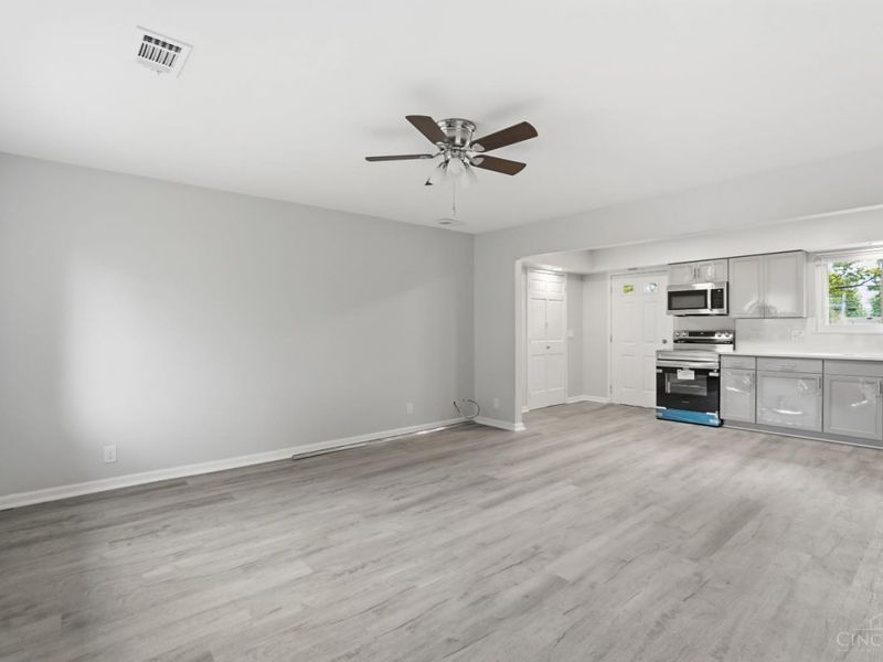 12150 Marwood Lane, Springdale, OH 45246 Photo 8