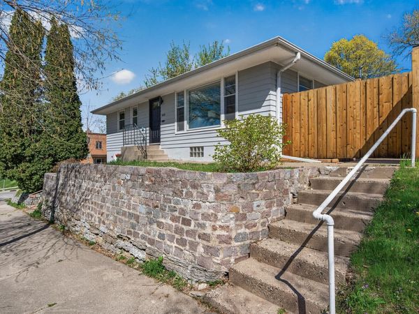 1001 34th Avenue NE, Minneapolis, MN 55418