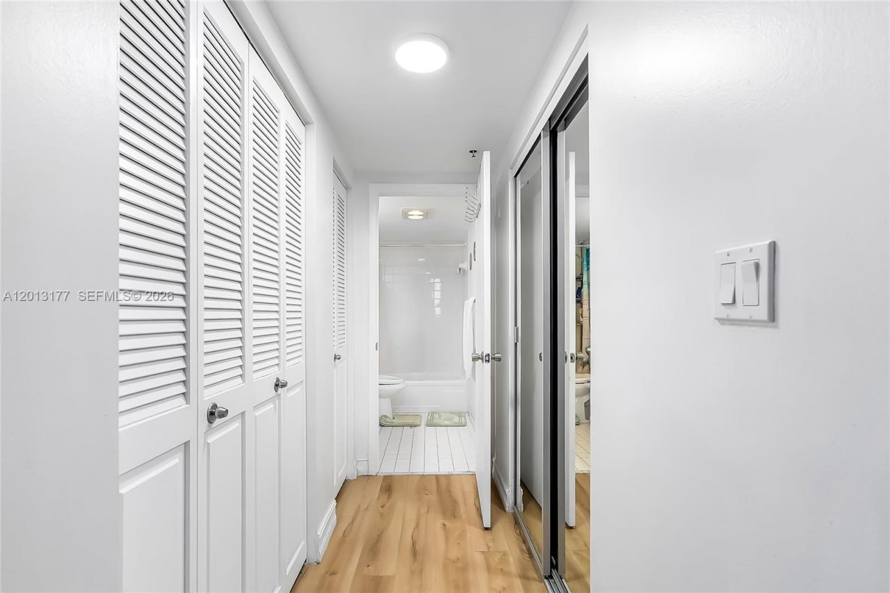 919 Hillcrest , Unit 607, Hollywood, FL 33021 Photo
