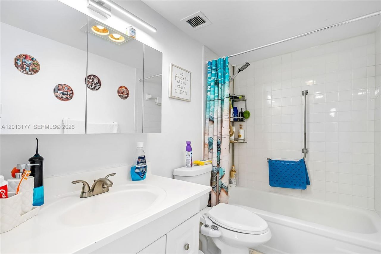 919 Hillcrest , Unit 607, Hollywood, FL 33021 Photo