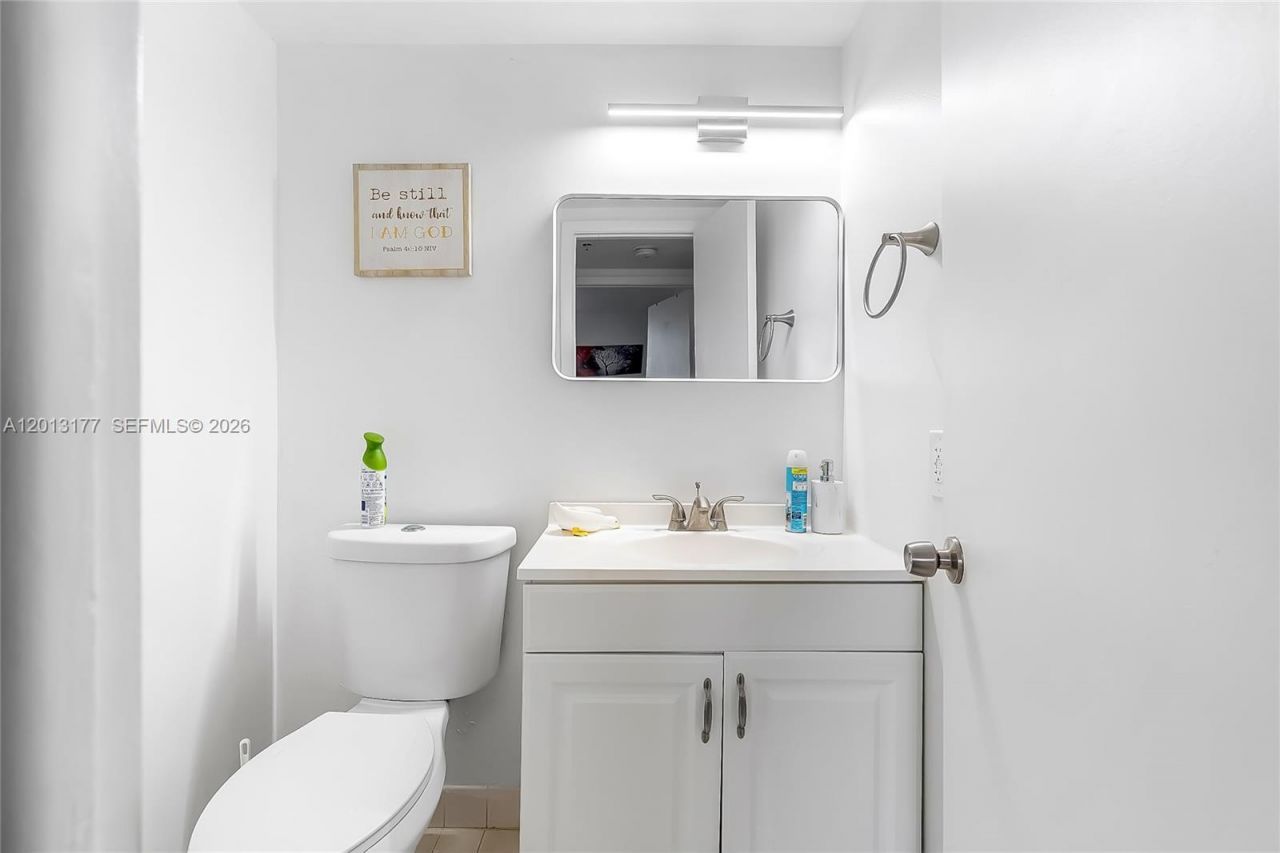 919 Hillcrest , Unit 607, Hollywood, FL 33021 Photo