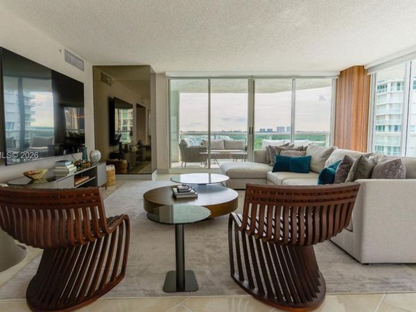 16400 Collins Ave , Unit 946, Sunny Isles Beach, FL 33160