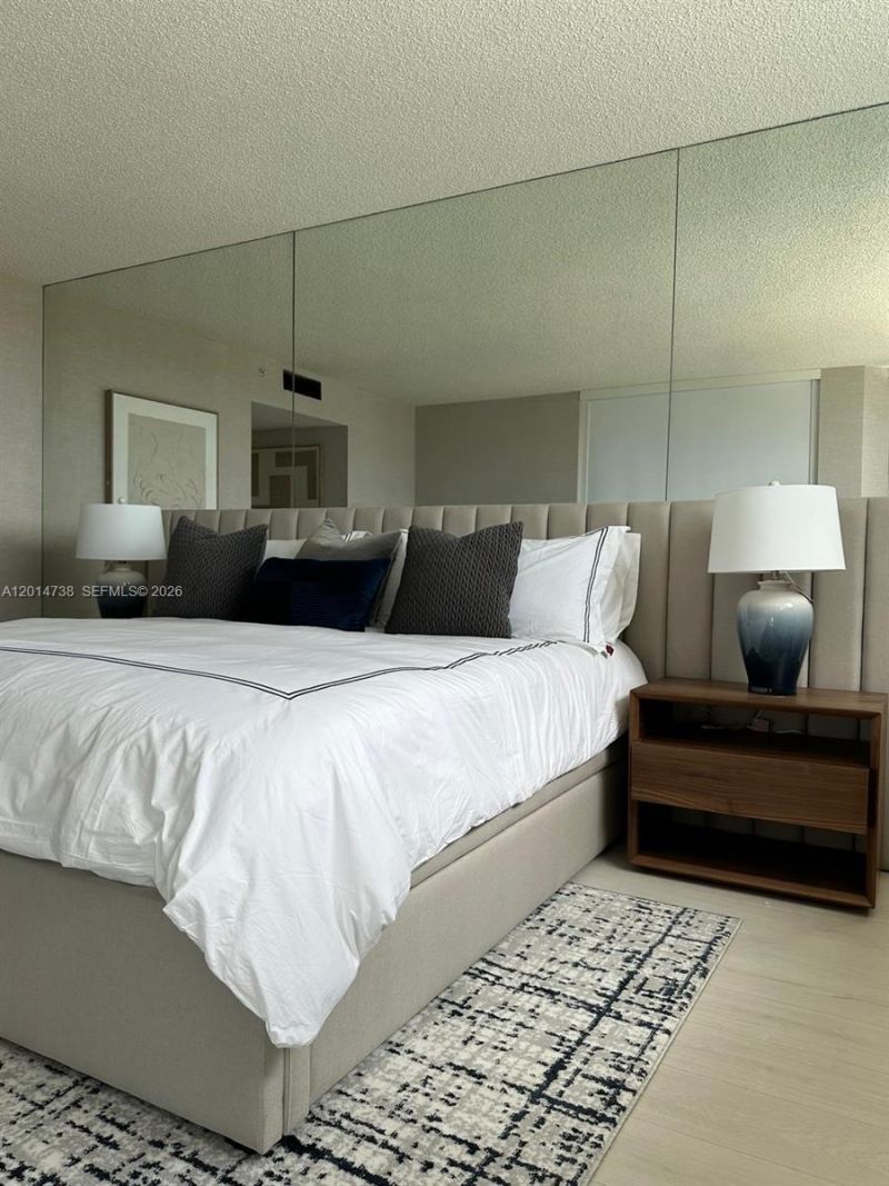 16400 Collins Ave , Unit 946, Sunny Isles Beach, FL 33160 Photo