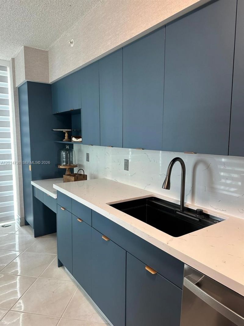16400 Collins Ave , Unit 946, Sunny Isles Beach, FL 33160 Photo