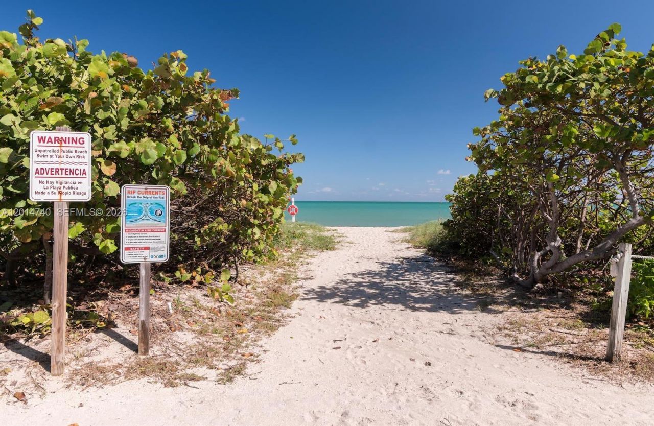 9195 Collins Ave , Unit 611, Surfside, FL 33154 Photo