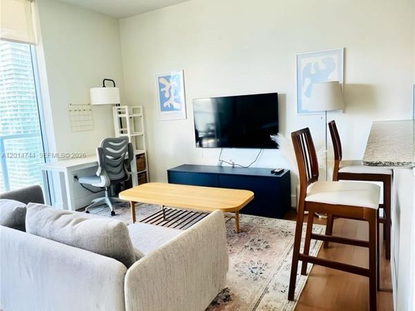 1060 Brickell Ave , Unit 3709, Miami, FL 33131