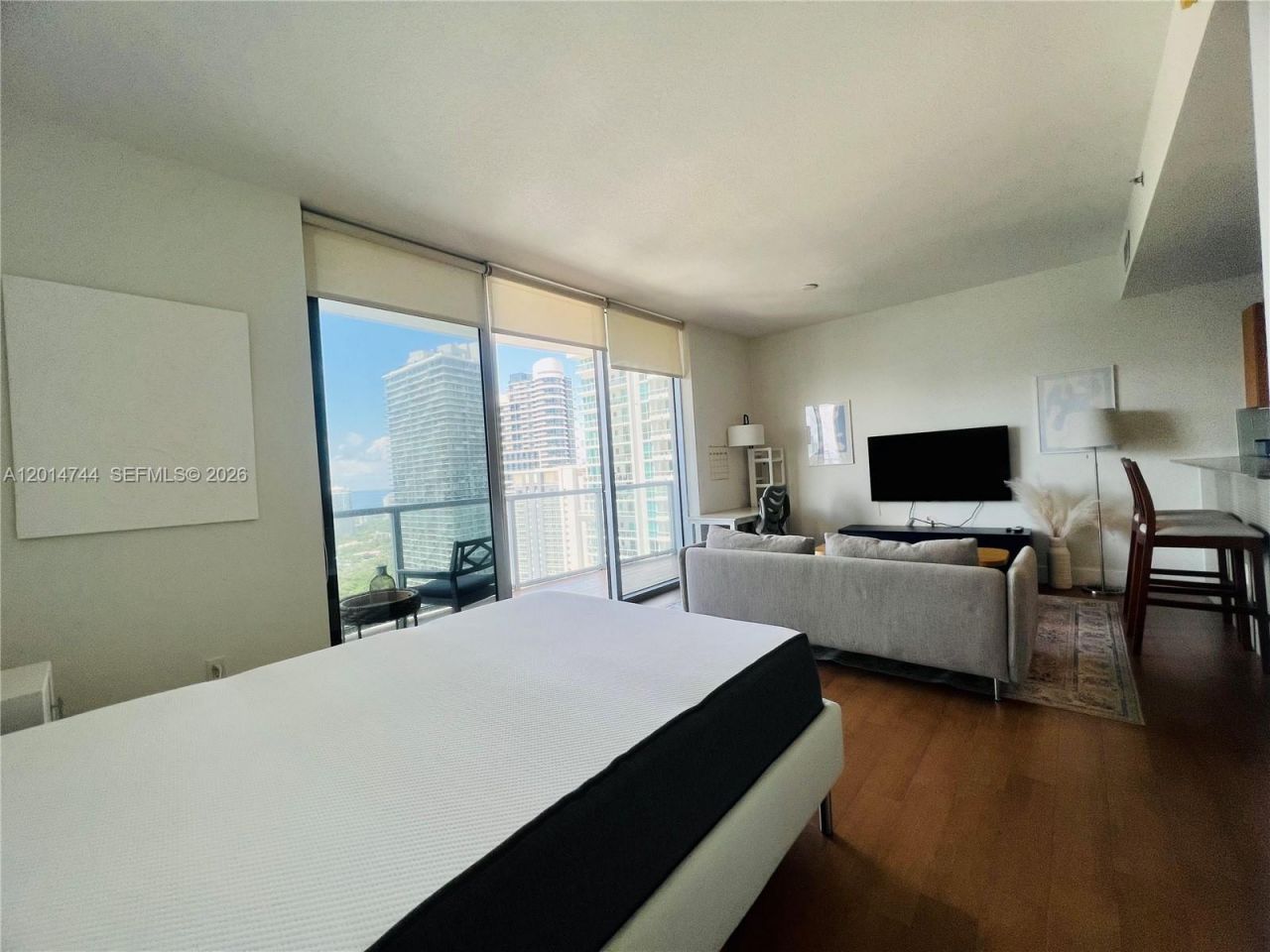 1060 Brickell Ave , Unit 3709, Miami, FL 33131 Photo