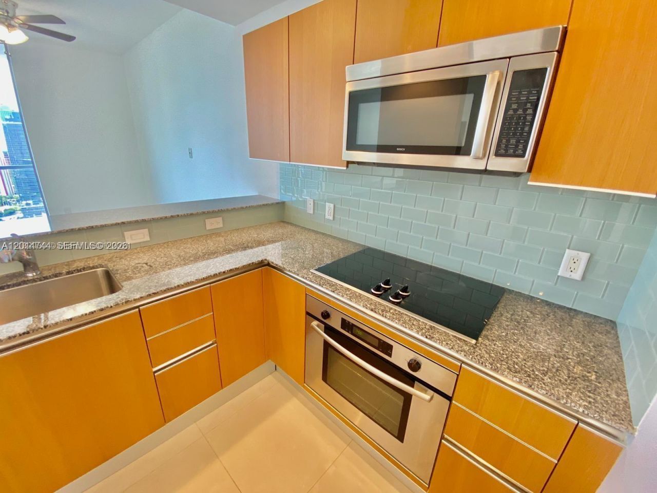 1060 Brickell Ave , Unit 3709, Miami, FL 33131 Photo