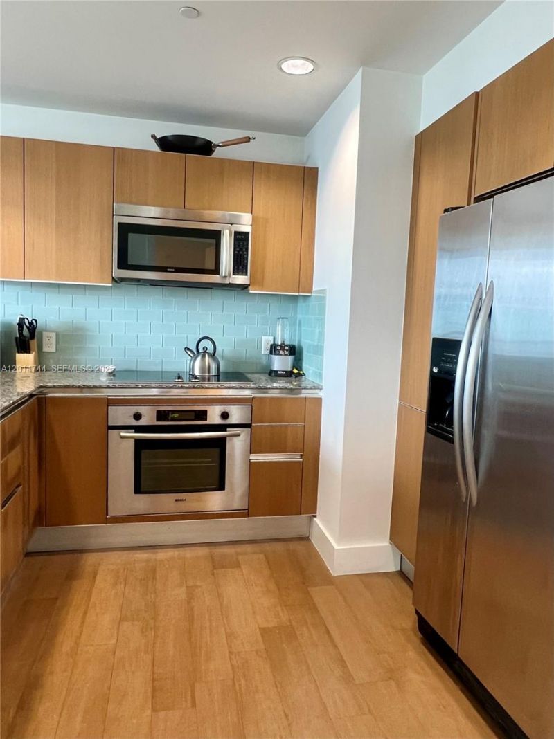 1060 Brickell Ave , Unit 3709, Miami, FL 33131 Photo