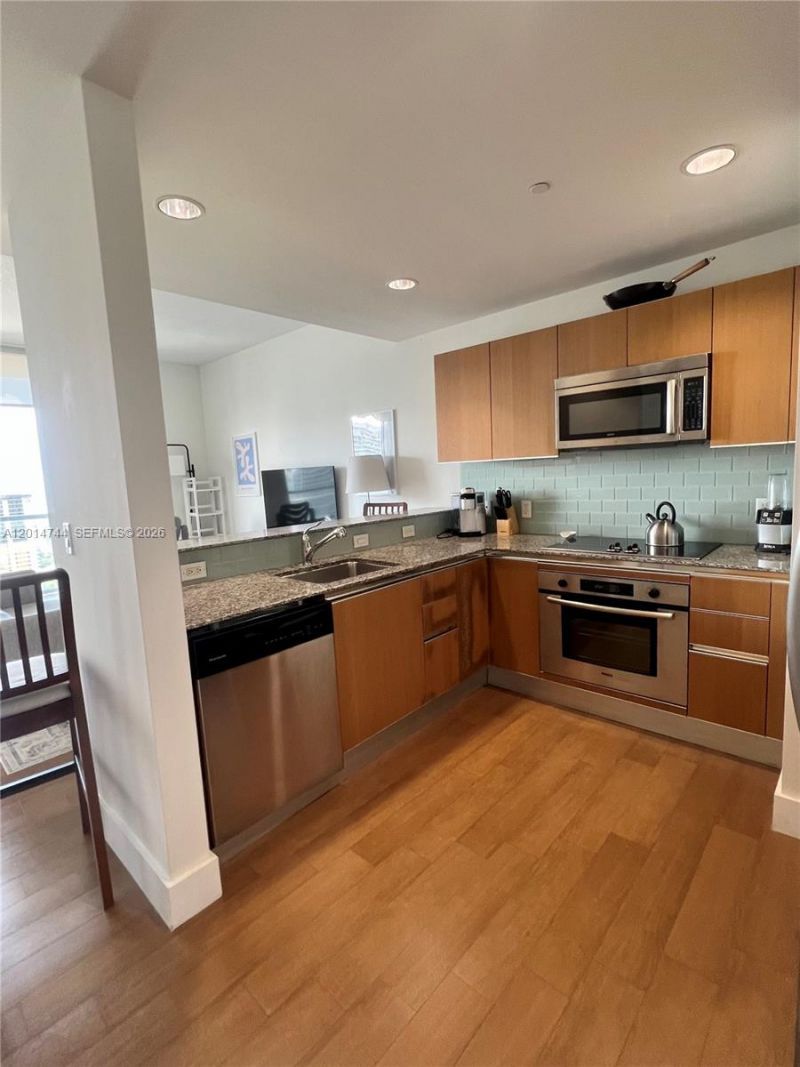 1060 Brickell Ave , Unit 3709, Miami, FL 33131 Photo